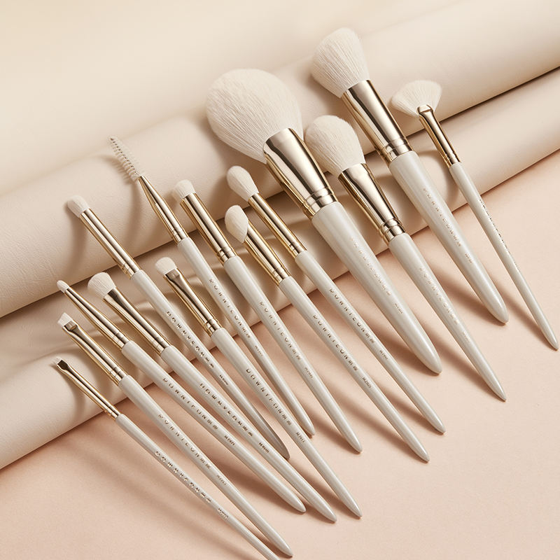 14‑Piece Neon Makeup Brush Set – Colorful Cosmetic Brushes with Custom Logo or No Logo, Free Sample, Wholesale