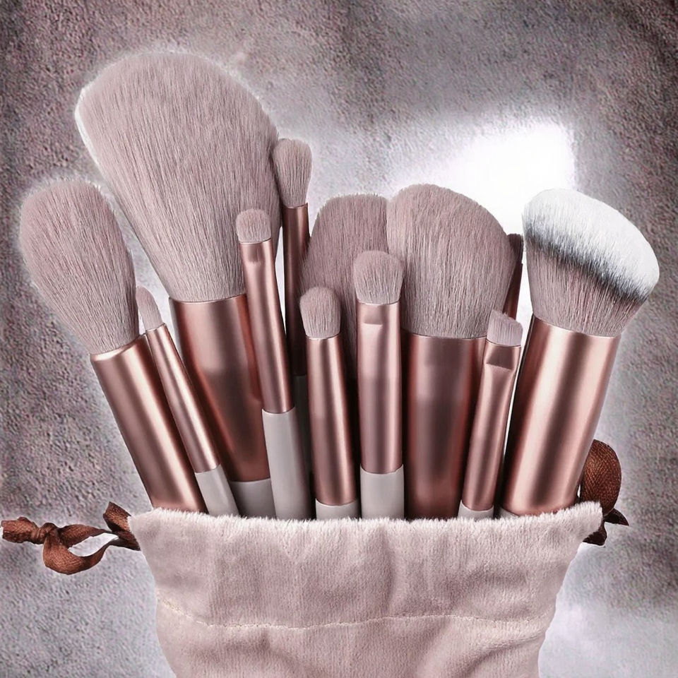 13‑Piece Professional Makeup Brush Set – Soft Synthetic Hair, Plastic Handles, Flat Eyeshadow, Powder & Foundation Brushes