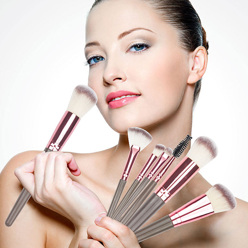 ORANGLES Professional 15‑Piece Makeup Brush Set – High Quality Soft Cosmetic Brushes for Women - high resolution display - exposing craftsmanship - Image 2 of 2 | built for everyone | Professional 15‑Piece Makeup Brush Set – High Quality Soft Cosmetic Brushes for Women for sale Georgia | Free Shipping ORANGLES